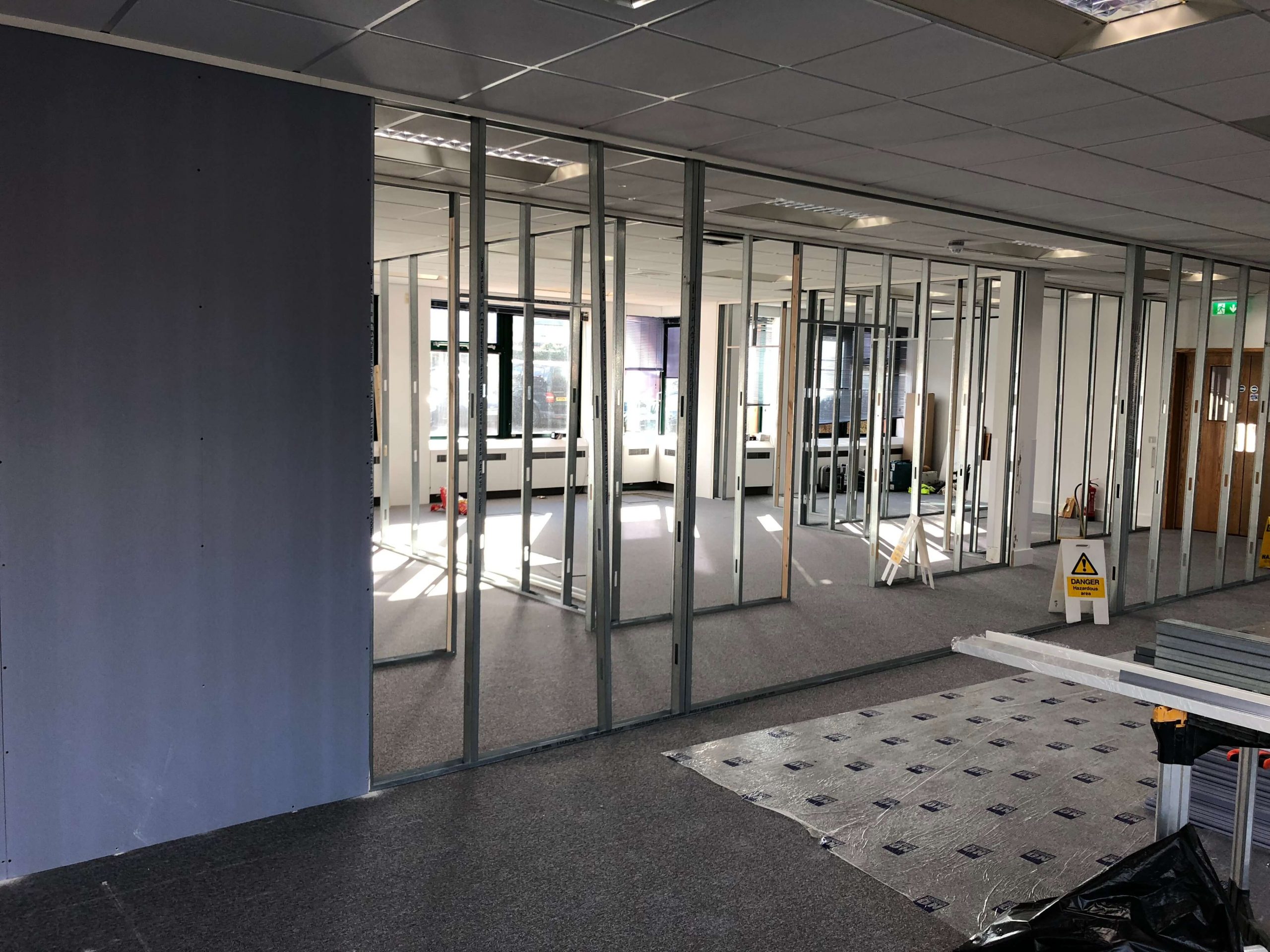 Sandhurst Interiors, commercial refurbishment, interior fit out solutions, partitioning, suspended ceilings, flooring